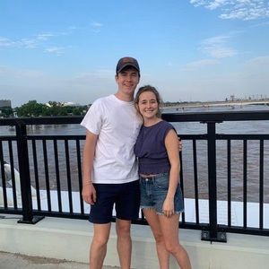 Meet your Posher, Stewart